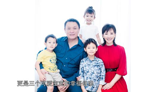 岳丽娜现身爱亲冠名《靓妈攻略》 现场诠释“娘道”4