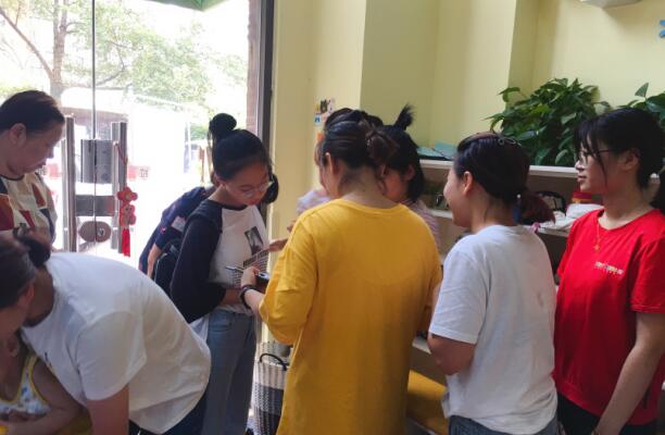 加盟母婴连锁店2