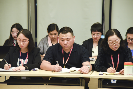 爱亲云零售启动大会落幕5