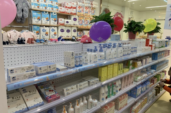 母婴加盟店一般需要投资多少钱？50万可以开吗？ 