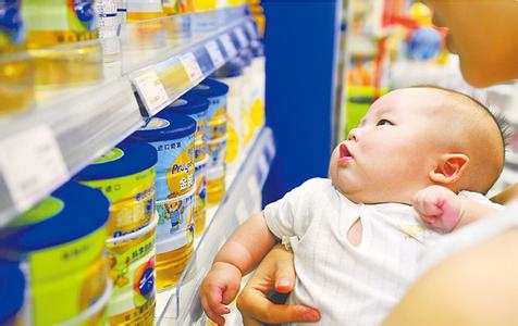 随机检查中，30份婴幼儿配方奶粉中，有19份奶粉的乳清蛋白含量低于行业标准，不合格率达到了63.3%。