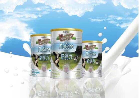 对于免疫力较差的宝宝、缺铁性贫血的宝宝而言，就应该选择乳铁蛋白配方奶粉
