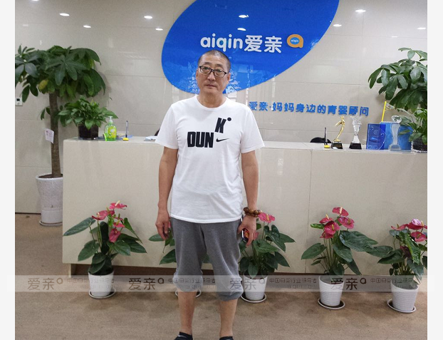 热烈庆祝陕西西安贺先生加盟爱亲母婴！预祝生意兴隆！