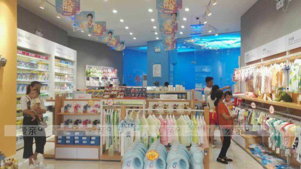 热烈祝贺重庆万州店开业活动大卖！