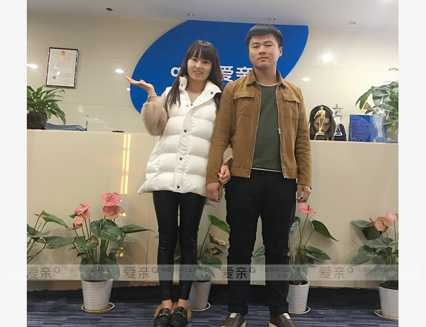 热烈庆祝陕西渭南王先生加盟爱亲母婴！预祝生意兴隆！