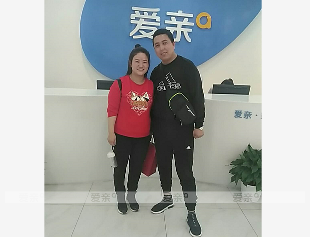 热烈庆祝山西余女士加盟爱亲母婴！预祝生意兴隆！