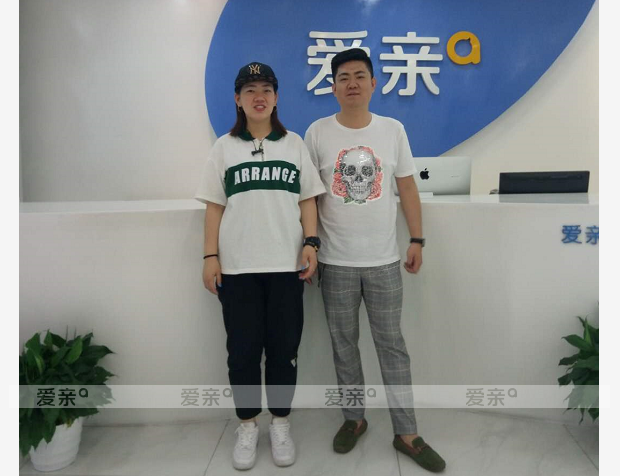 热烈庆祝山西闫先生加盟爱亲母婴！预祝生意兴隆！