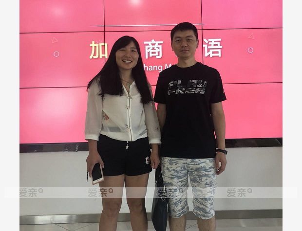 热烈庆祝河南刘女士加盟爱亲母婴！预祝生意兴隆！