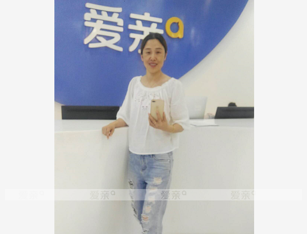 热烈庆祝河南李女士加盟爱亲母婴！预祝生意兴隆！