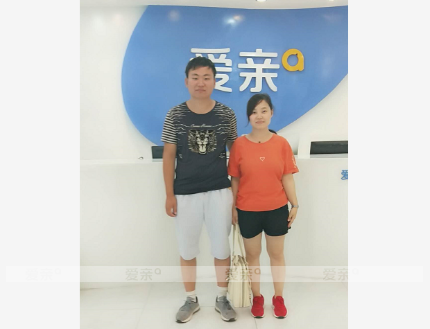 热烈庆祝河北赵先生加盟爱亲母婴！预祝生意兴隆！