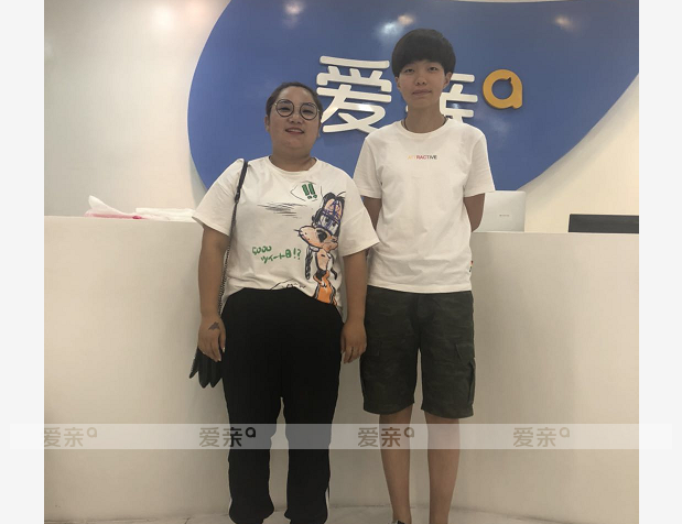 热烈庆祝河北邯郸张女士加盟爱亲母婴！预祝生意兴隆！