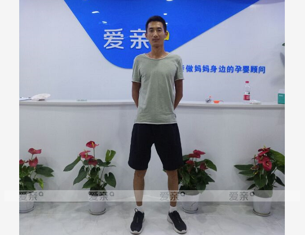 热烈庆祝陕西西安董先生加盟爱亲母婴！预祝生意兴隆！