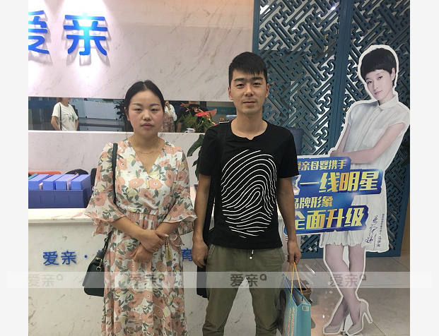 热烈庆祝四川陈先生加盟爱亲母婴！预祝生意兴隆！