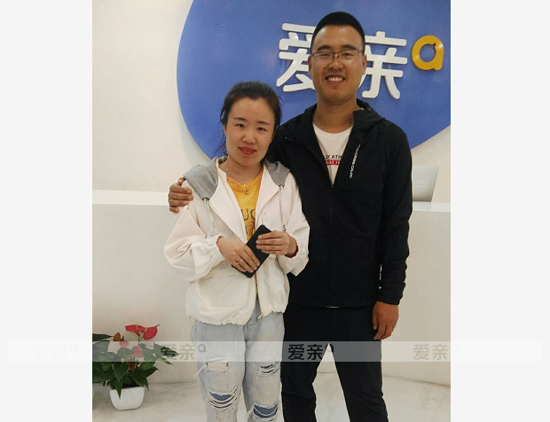 热烈庆祝辽宁刘先生加盟爱亲母婴！预祝生意兴隆！