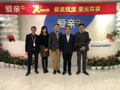 爱亲母婴