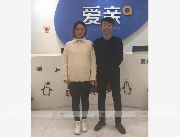 热烈庆祝山东盖女士加盟爱亲母婴！预祝生意兴隆！