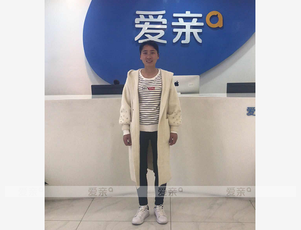 热烈庆祝江苏李女士加盟爱亲母婴！预祝生意兴隆！