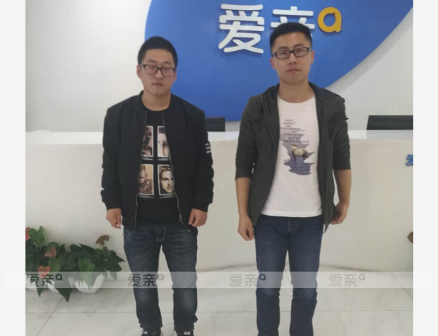 热烈庆祝山东梁先生加盟爱亲母婴！预祝生意兴隆！